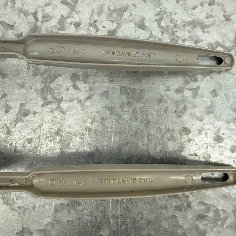 Vintage‎ EKCO USA Kitchen Utensil Set Taupe Gray Ladle and Pasta Server 2pc